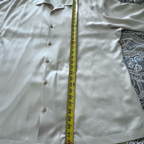 TOMMY BAHAMA XXL 100% Silk Button Up Shirt Floral Damask Prt Ivory Short Sleeve - Picture 8 of 11
